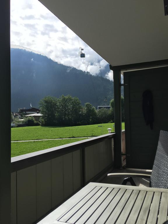 Ferienwohnung Royal Waldfeld Mayrhofen Exterior foto